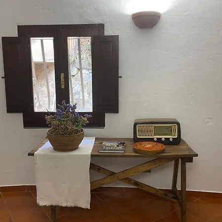 La Casa Dei Mestieri بيت للعطل